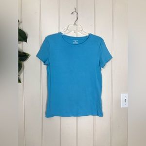 Jones New York Blue Round Neck Blouse
Ladies Medium 8 - 10
Stretch Material
100…